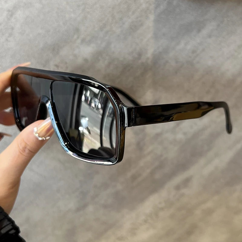 Classics Brand Square Sunglasses New Women Men Eyewear Female Fashion Outdoor Travel Sunglasses Men Driving Fishing GlassesUV400